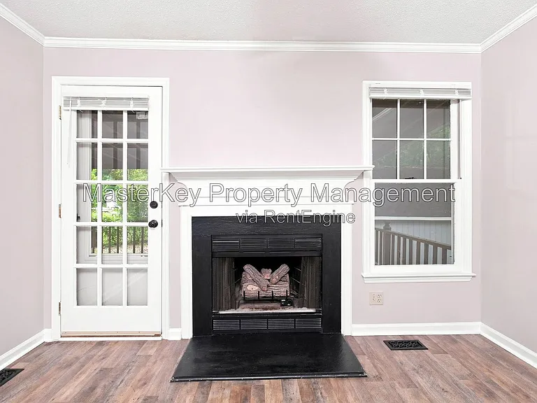 5017 Walton Hill Rd — Photo 8