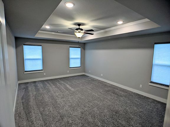 4th image of 2 Slifer Ln