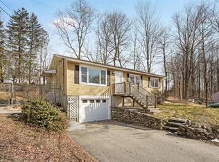 57 Daley St, Leominster, MA 01453