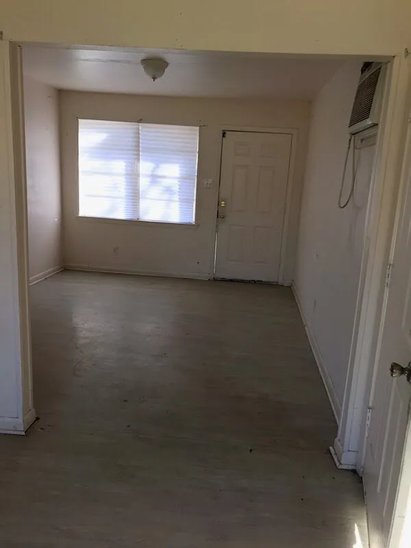 M- 61 Charmingdale Drive North - 1 — Photo 3