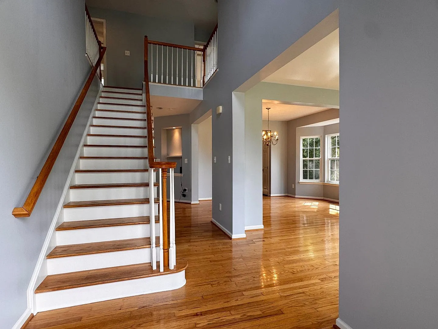 Gorgeous Fluvanna Home located in Sycamore Square, just outside the Gate near Lake Monticello wit... — Photo 3