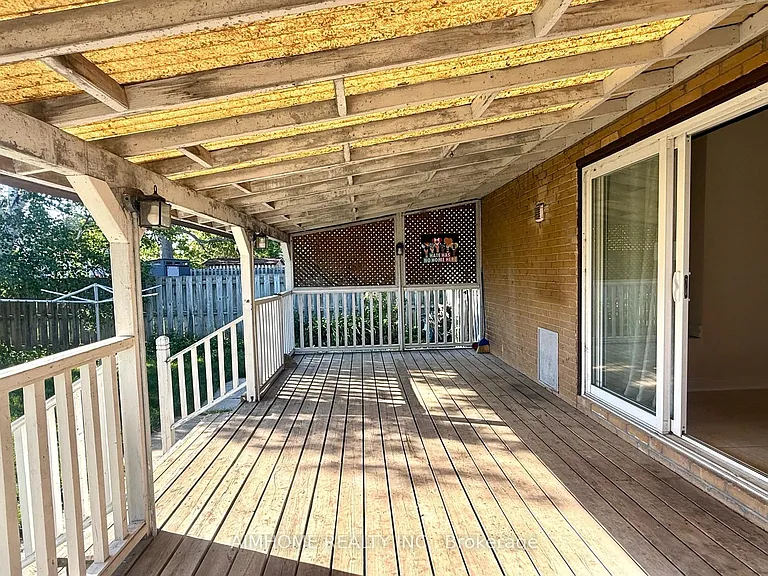1298 Minden St #MAIN — Photo 11