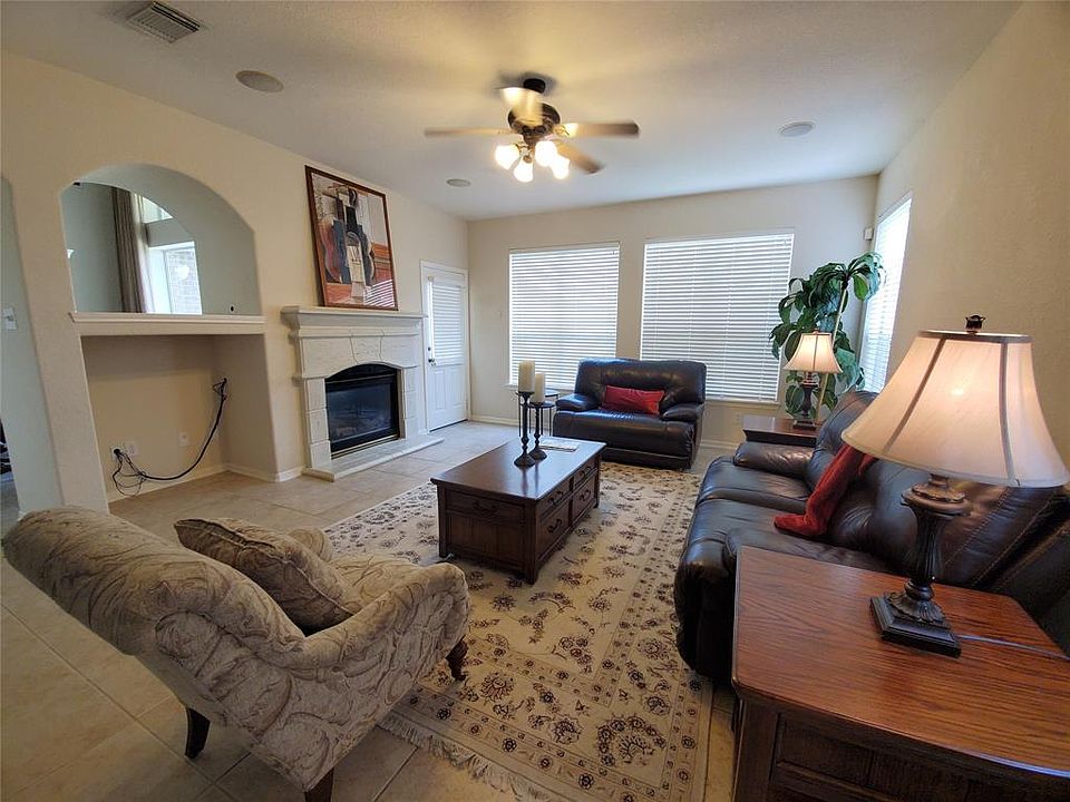 1st image of 21627 Grand Hollow Ln