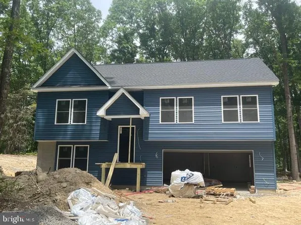 131 Hannah Ct, Yellow Spring, WV 26865