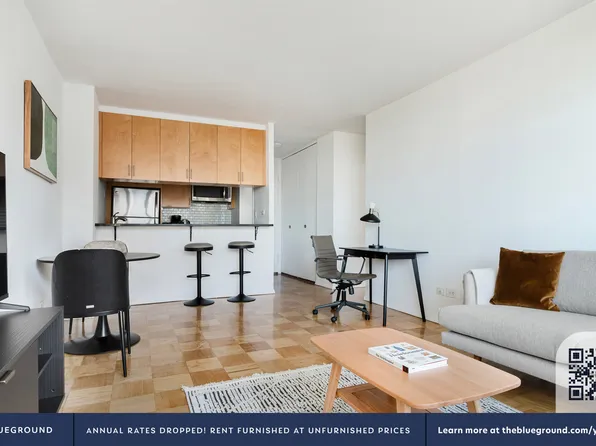 200 East 72nd Street image 3 of 21