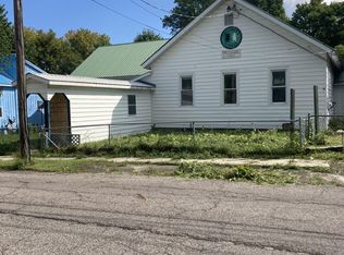 17 West St, Malone, NY 12953