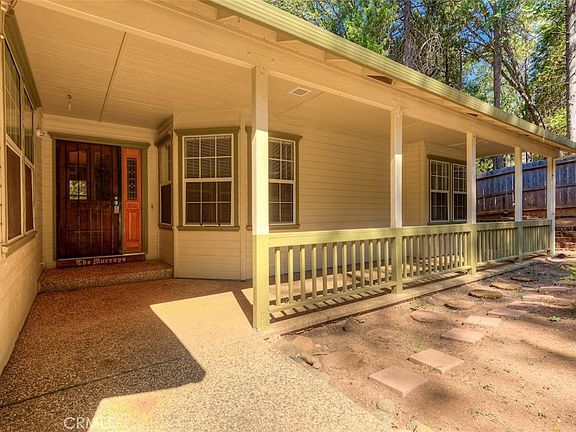 5th image of 14579 Carnegie Rd