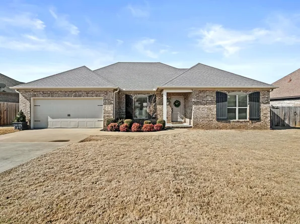 505 Wycliffe Dr, Searcy, AR 72143