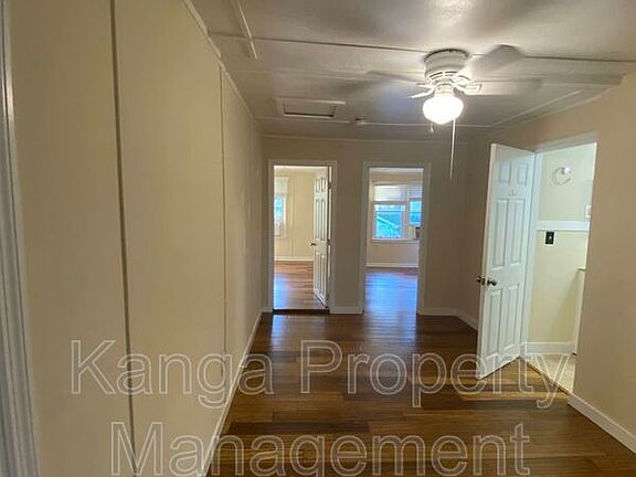 3rd image of 208 S K St APT 4