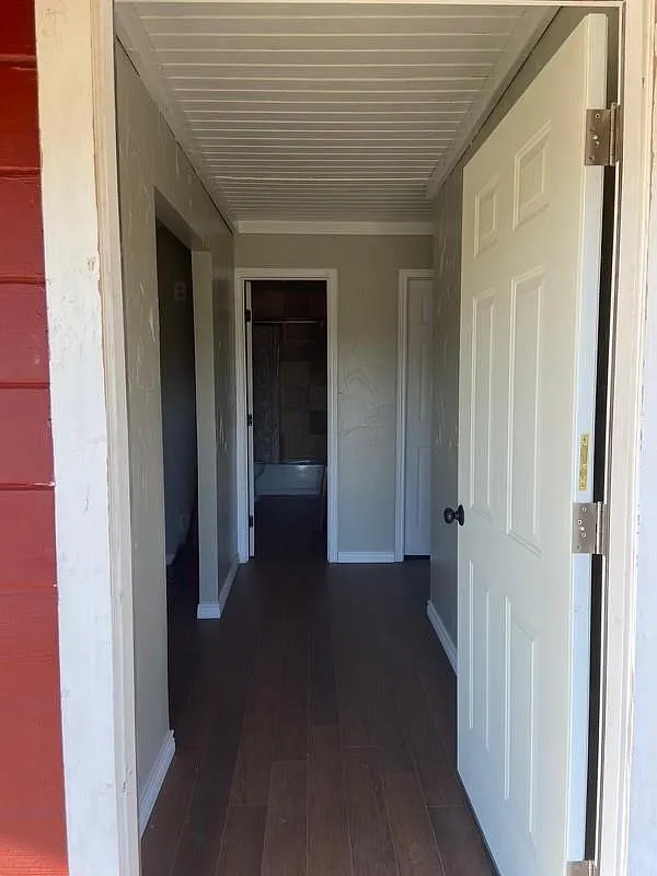 2 bed, 859 sqft, $1,199 — Photo 3