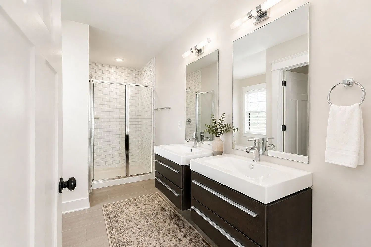 3 bed, 1404 sqft, $3,400 — Photo 4