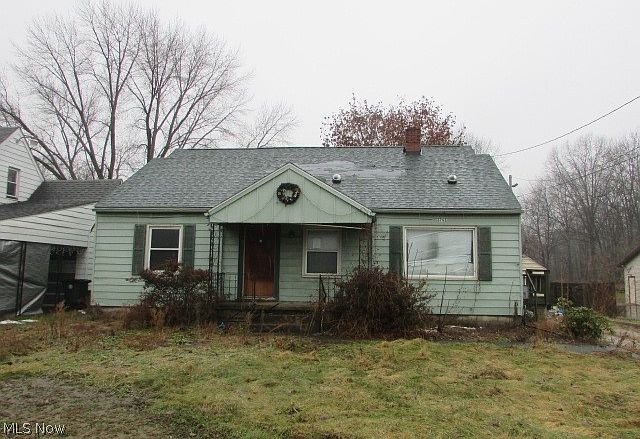 1st image of 3763 Mahoning Ave NW