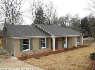 4400 Lake Jeanette Rd, Greensboro, NC 27455