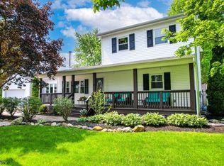 464 Judson Rd, Kent, OH 44240