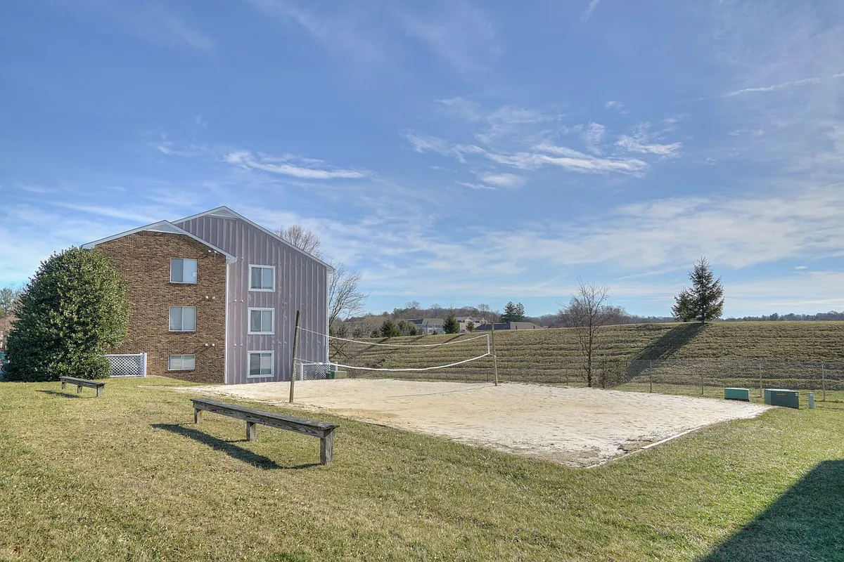 Building Photo - 1213 University Ter #K