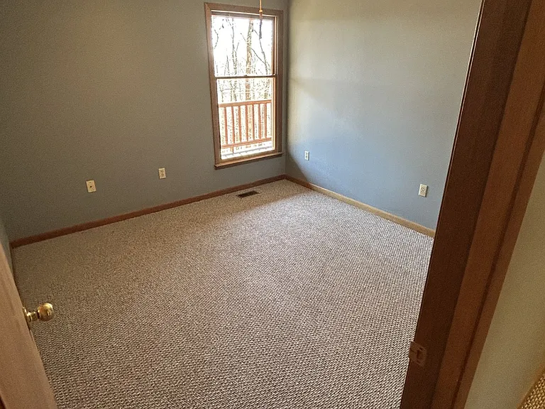 127 Tower Dr — Photo 17