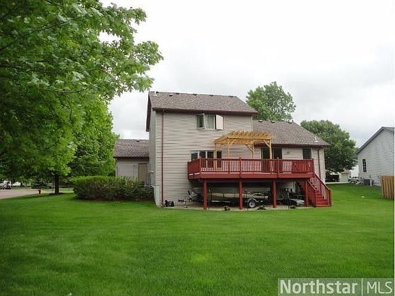 4th image of 3055 92nd Ln NE