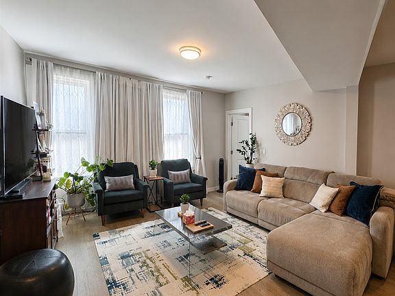 4th image of 248 Prospect Ave