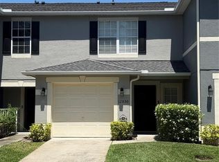12850 Lexington Summit St, Orlando, FL 32828
