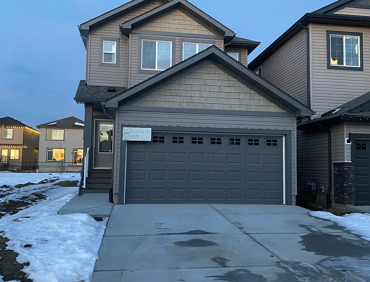 5712 Cautley Cres Sw Edmonton Ab — Photo 1