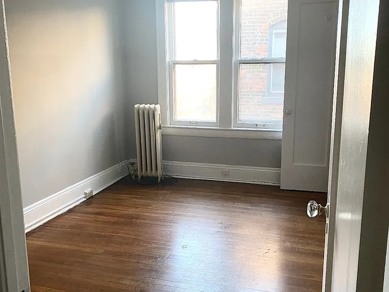 2705 Hampshire Rd — Photo 12