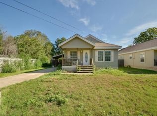 305 E Spring St, Georgetown, TX 78626