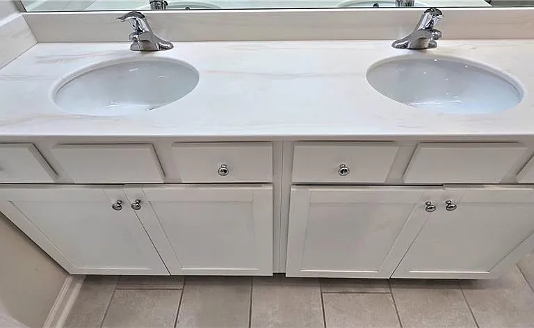 3608 Hidden Valley Cir — Photo 31