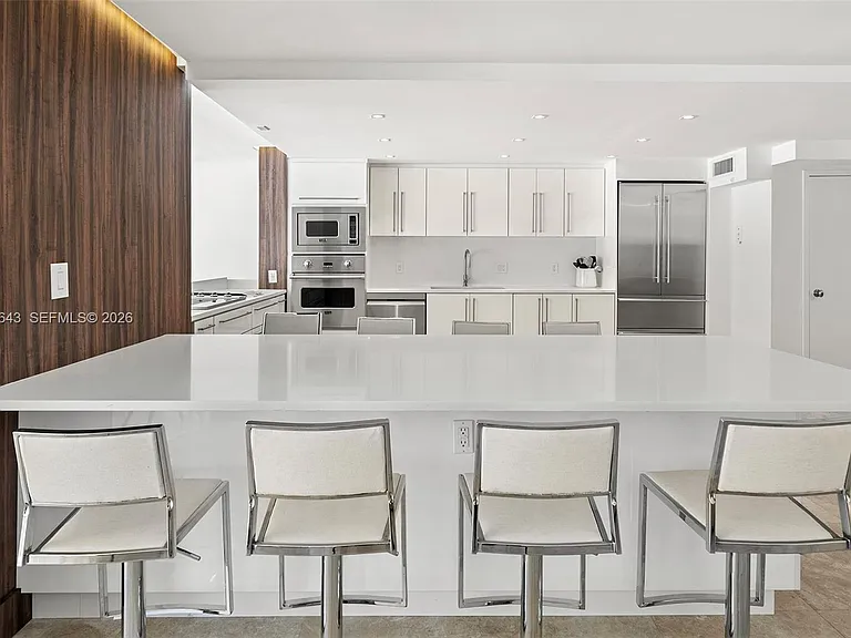 600 Grapetree Dr #3BS — Photo 16