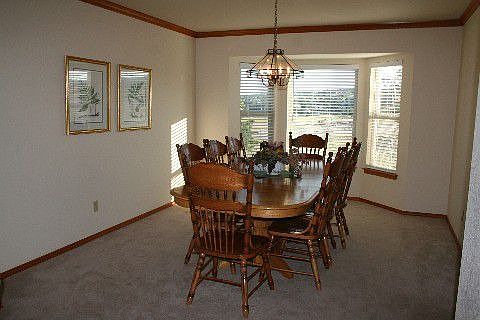 Formal dining room