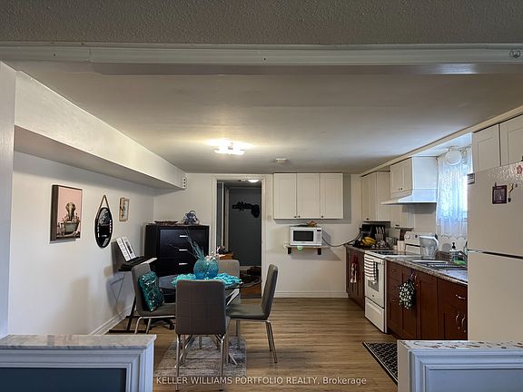 4th image of 7841 Martin Grove Rd