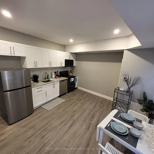 169 E Main St #3 Photo 1