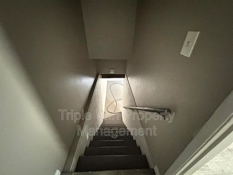 1372 Farmview Ave — Photo 24