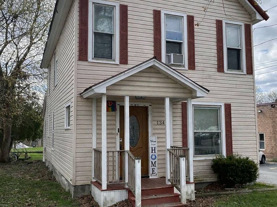 1st image of 134 S Pawling St