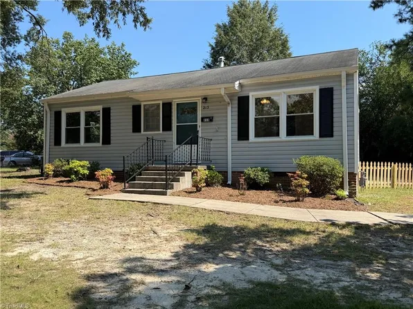 213 Watson Dr, Burlington, NC 27217