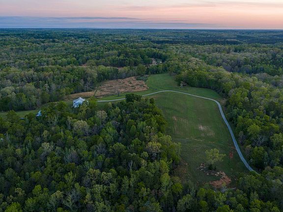 2nd image of 120 French Woods Rd
