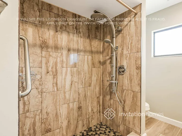 6708 Commodore Way — Photo 23