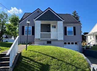 1223 Swearingen Rd, Weirton, WV 26062