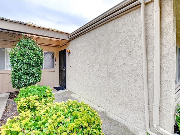 3rd image of 622 S Santa Fe St APT 4
