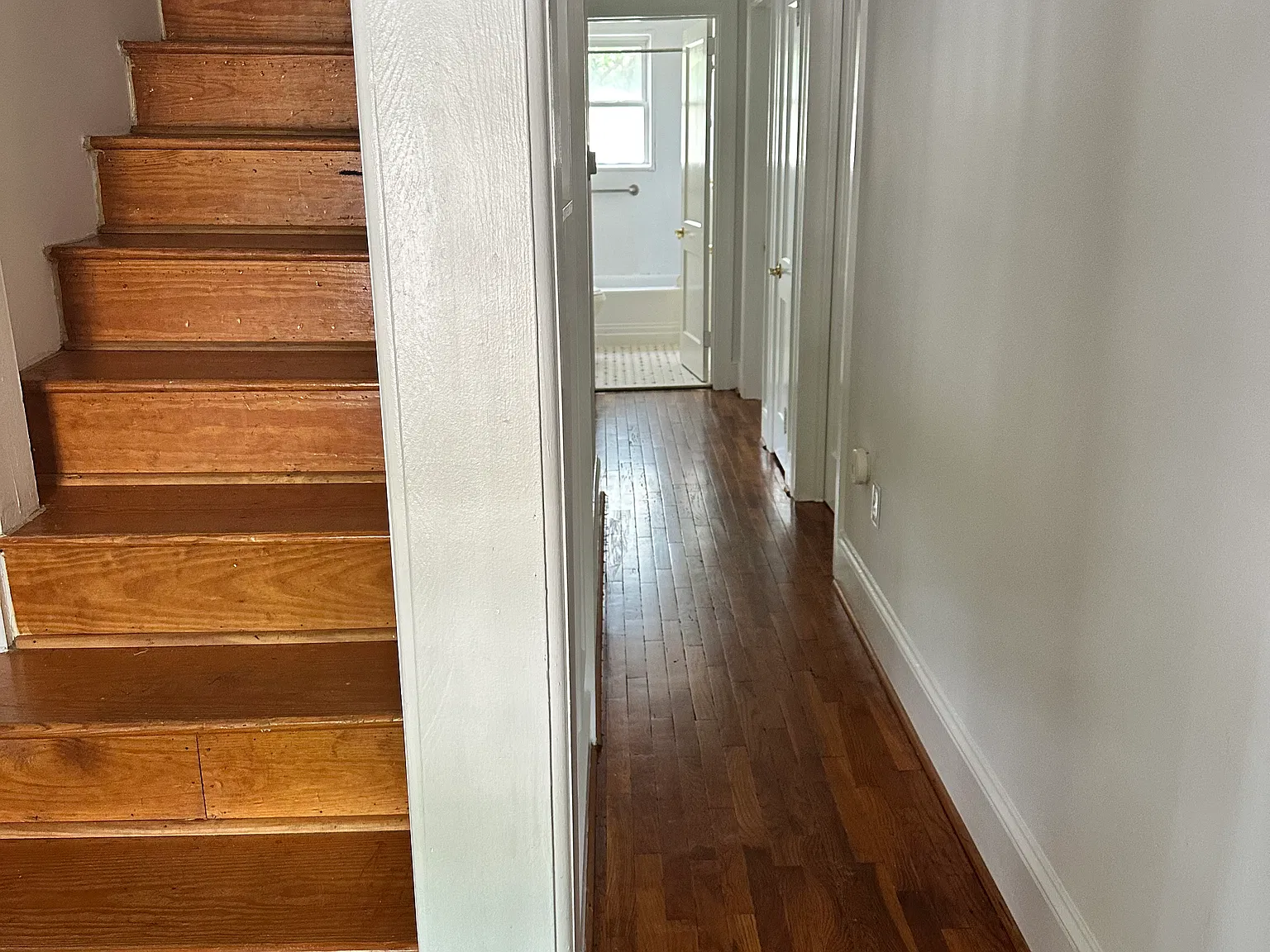 600 2nd Ave — Photo 3