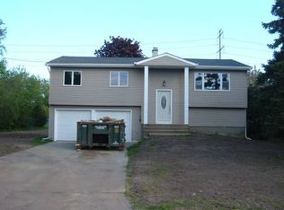 4 Ardmer Dr, Port Jefferson Station, NY 11776