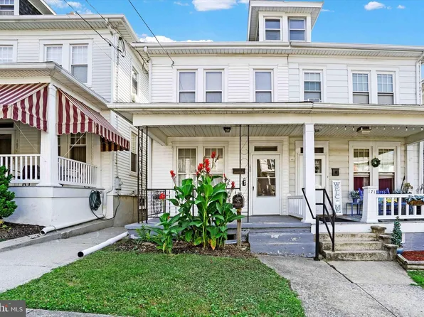 169 S Franklin St, Red Lion, PA 17356