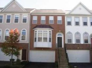 6753 Applemint Ln, Alexandria, VA 22310