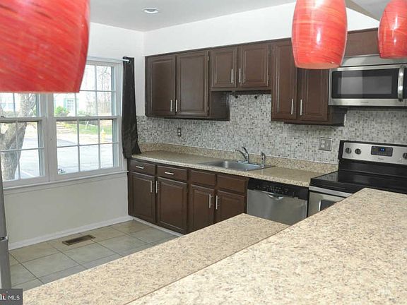 5th image of 1911 Mariner Ln