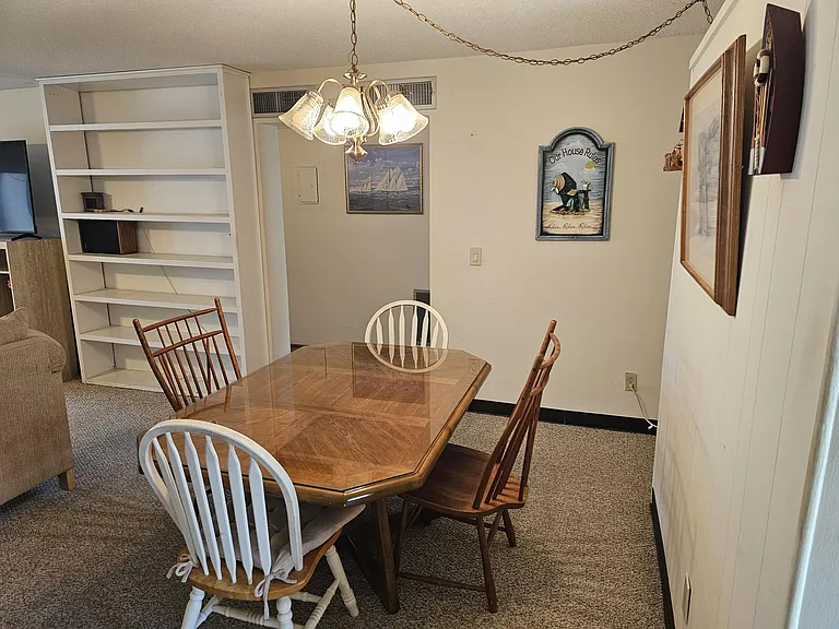 1500 NE 13th Ter #G6 — Photo 7