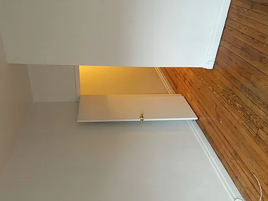 Rented by AJ Clarke | media 34