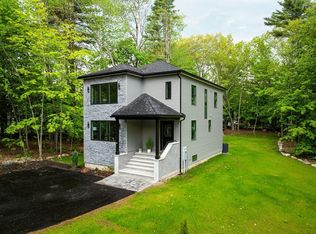 9 Trues Pkwy, Sandown, NH 03873