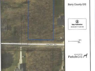 1 Osborne Rd, Delton, MI 49046