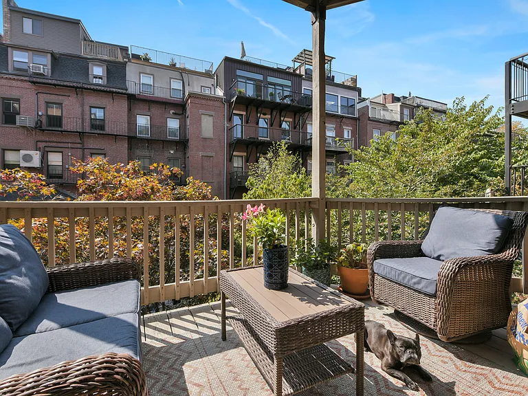 68 Waltham St #3 — Photo 20