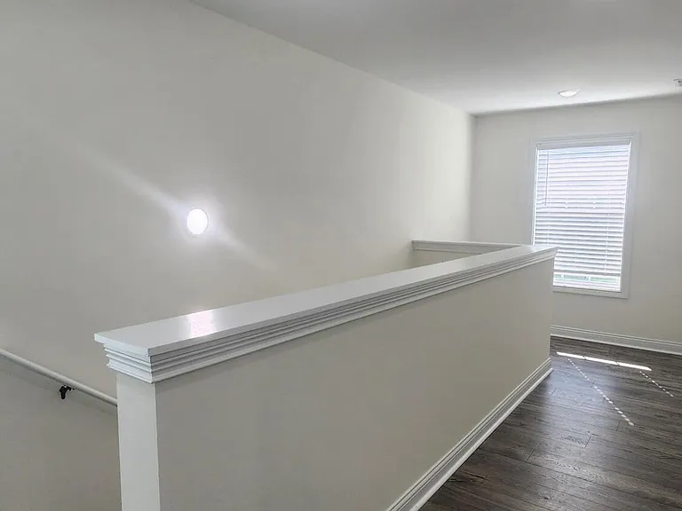 929 Olympic Ct — Photo 18