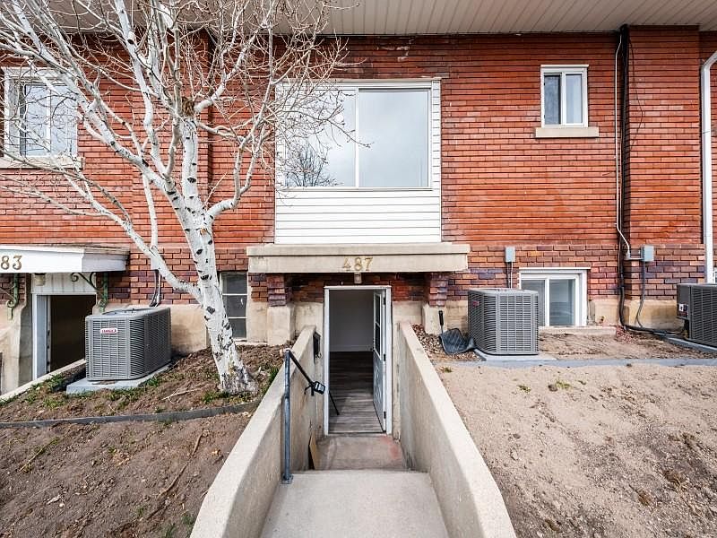 1st image of 487 E Emerson Ave #487